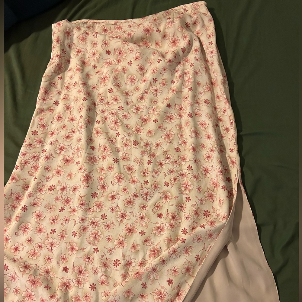 Peachy pink floral skirt
